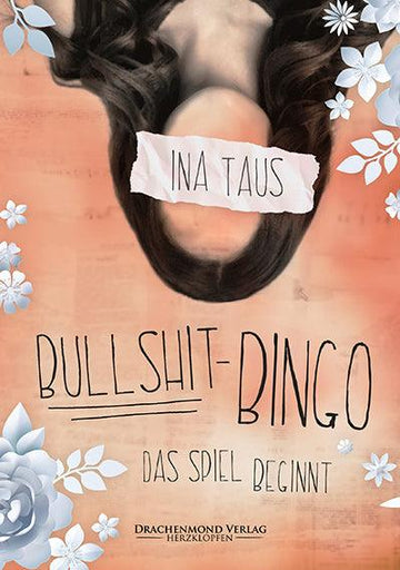 Das Cover zeigt eine Frau, welche kopfüber den oberen Teil des Bildes ausmacht. Das Gesicht der Frau wird durch den Namen der Autorin verdeckt. Der Titel befindet sich in der unteren Hälfte des Covers. Am Rand sind weiße Blumen in verschiedenen Größen abgebildet. Die dominierenden Farben sind Rosa und Weiß.